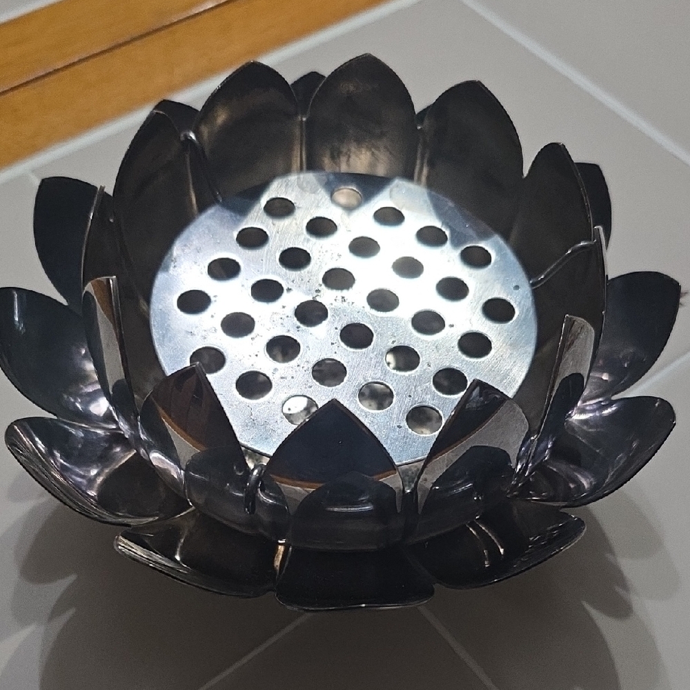 Reed And Barton Silver Plated Water Lilly